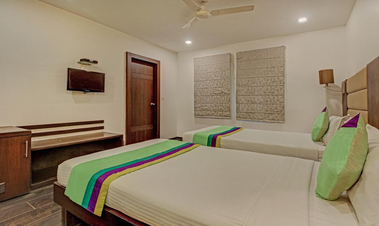 Treebo Trend Hotel Relax Inn 加尔各答 外观 照片